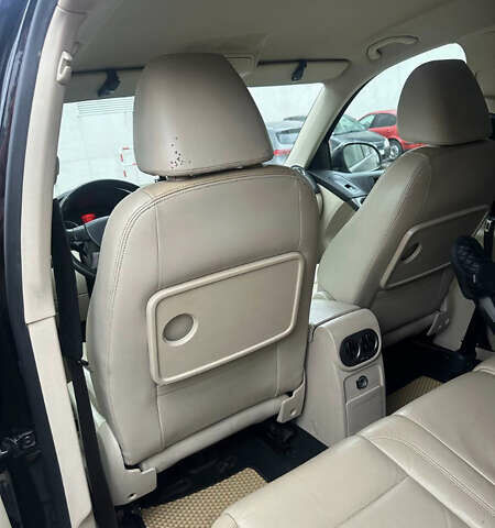 Фольксваген Тигуан, объемом двигателя 2 л и пробегом 242 тыс. км за 8000 $, фото 18 на Automoto.ua