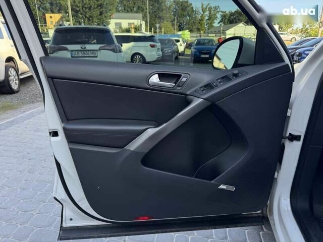 Фольксваген Тігуан, об'ємом двигуна 2 л та пробігом 254 тис. км за 10800 $, фото 21 на Automoto.ua