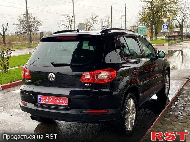 Фольксваген Тигуан, объемом двигателя 1.4 л и пробегом 183 тыс. км за 9300 $, фото 4 на Automoto.ua