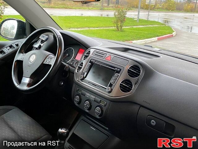 Фольксваген Тигуан, объемом двигателя 1.4 л и пробегом 183 тыс. км за 9300 $, фото 6 на Automoto.ua