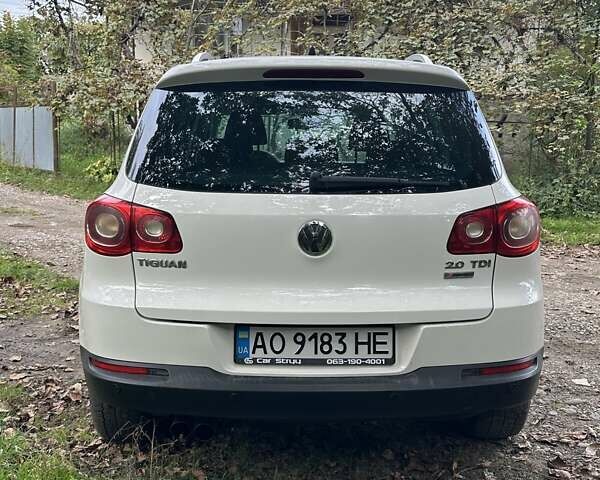 Фольксваген Тигуан, объемом двигателя 2 л и пробегом 230 тыс. км за 11500 $, фото 4 на Automoto.ua
