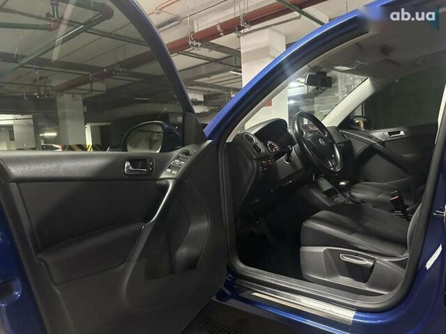 Фольксваген Тігуан, об'ємом двигуна 2 л та пробігом 252 тис. км за 9200 $, фото 15 на Automoto.ua