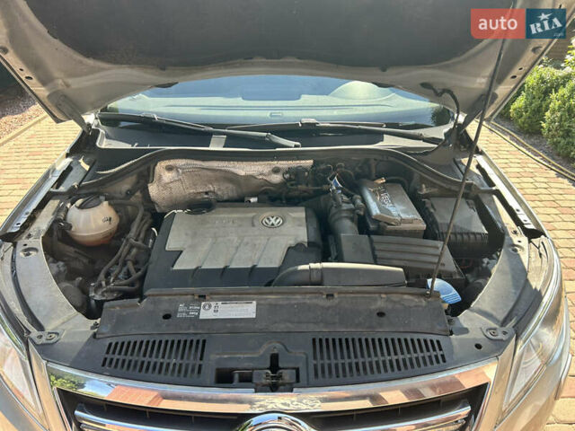 Фольксваген Тігуан, об'ємом двигуна 2 л та пробігом 193 тис. км за 13200 $, фото 9 на Automoto.ua
