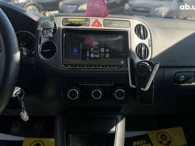 Фольксваген Тигуан, объемом двигателя 2 л и пробегом 225 тыс. км за 11900 $, фото 24 на Automoto.ua