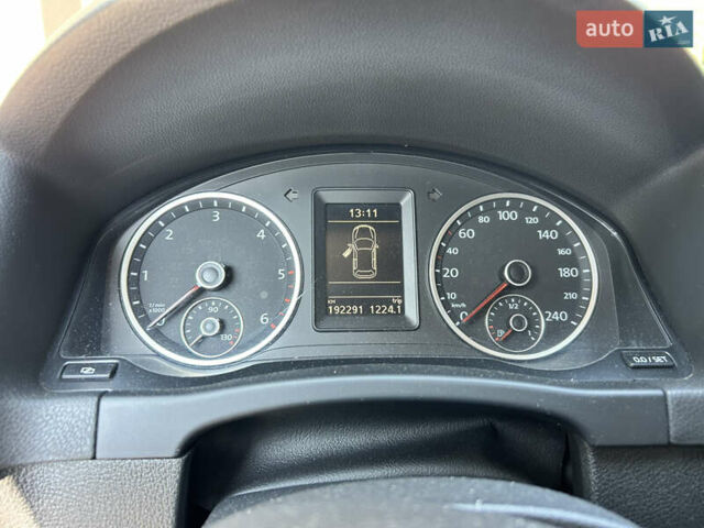 Фольксваген Тігуан, об'ємом двигуна 2 л та пробігом 193 тис. км за 13200 $, фото 6 на Automoto.ua