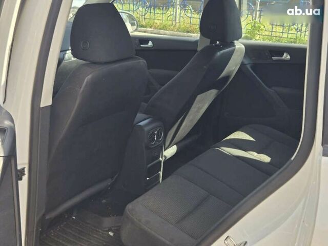 Фольксваген Тигуан, объемом двигателя 2 л и пробегом 124 тыс. км за 9900 $, фото 14 на Automoto.ua