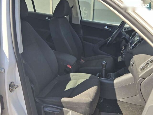 Фольксваген Тигуан, объемом двигателя 2 л и пробегом 124 тыс. км за 9900 $, фото 11 на Automoto.ua