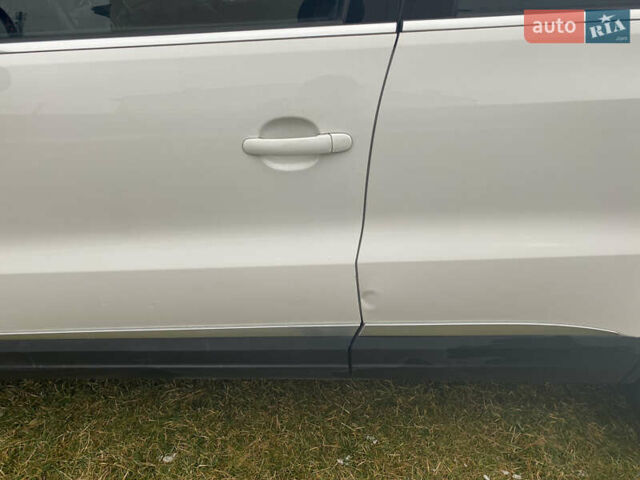 Фольксваген Тигуан, объемом двигателя 1.97 л и пробегом 210 тыс. км за 14900 $, фото 4 на Automoto.ua