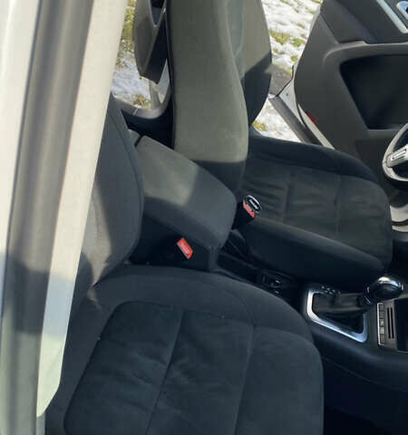 Фольксваген Тигуан, объемом двигателя 1.97 л и пробегом 210 тыс. км за 14900 $, фото 12 на Automoto.ua