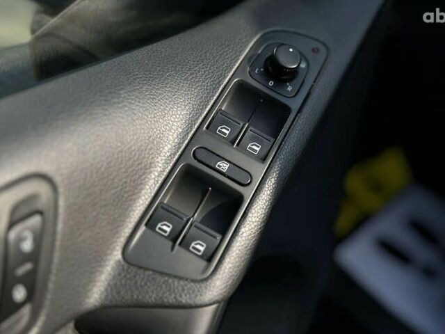 Фольксваген Тігуан, об'ємом двигуна 2 л та пробігом 166 тис. км за 11200 $, фото 14 на Automoto.ua