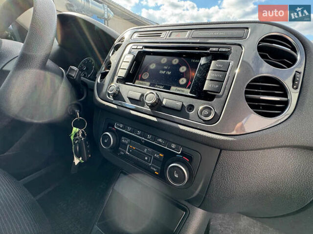 Фольксваген Тигуан, объемом двигателя 1.39 л и пробегом 76 тыс. км за 4285 $, фото 7 на Automoto.ua