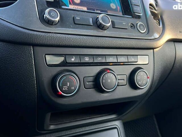 Фольксваген Тігуан, об'ємом двигуна 0 л та пробігом 195 тис. км за 10800 $, фото 11 на Automoto.ua