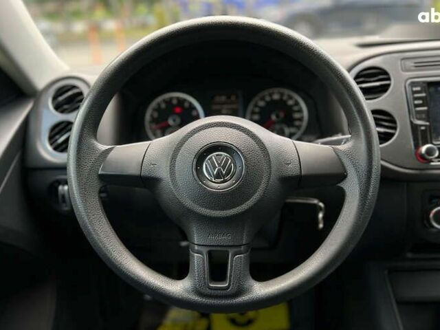 Фольксваген Тигуан, объемом двигателя 2 л и пробегом 239 тыс. км за 9490 $, фото 13 на Automoto.ua