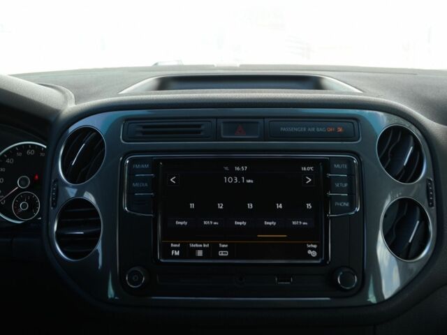 Фольксваген Тігуан, об'ємом двигуна 2 л та пробігом 130 тис. км за 11000 $, фото 17 на Automoto.ua