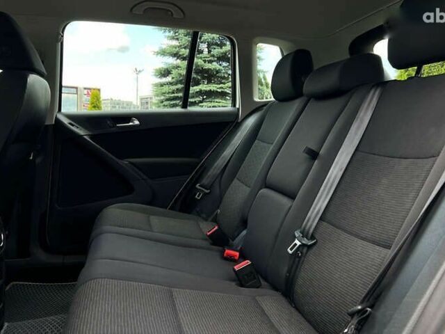 Фольксваген Тигуан, объемом двигателя 2 л и пробегом 239 тыс. км за 9490 $, фото 10 на Automoto.ua