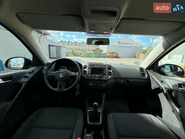 Фольксваген Тигуан, объемом двигателя 1.39 л и пробегом 76 тыс. км за 4285 $, фото 6 на Automoto.ua