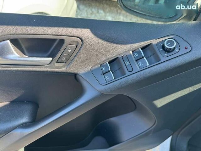 Фольксваген Тигуан, объемом двигателя 2 л и пробегом 202 тыс. км за 9200 $, фото 5 на Automoto.ua