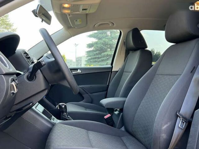 Фольксваген Тігуан, об'ємом двигуна 2 л та пробігом 166 тис. км за 11200 $, фото 15 на Automoto.ua