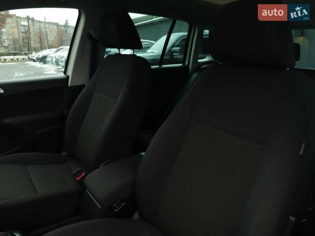 Фольксваген Тігуан, об'ємом двигуна 2 л та пробігом 180 тис. км за 10800 $, фото 10 на Automoto.ua