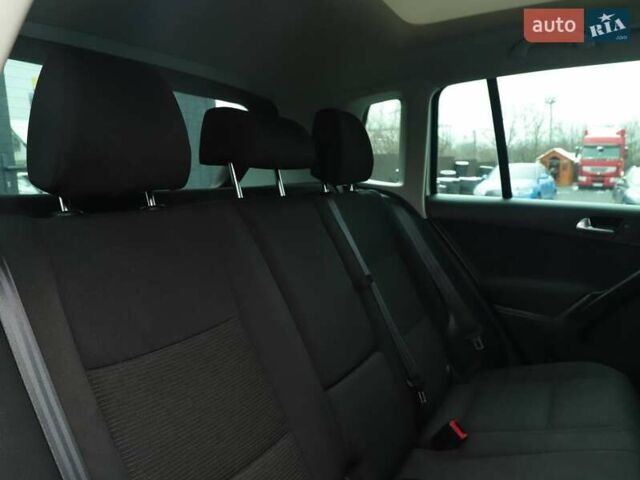 Фольксваген Тігуан, об'ємом двигуна 2 л та пробігом 180 тис. км за 10800 $, фото 16 на Automoto.ua