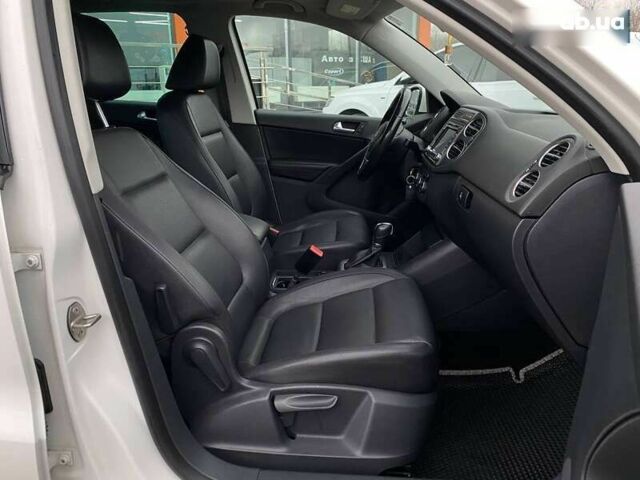 Фольксваген Тигуан, объемом двигателя 2 л и пробегом 179 тыс. км за 9900 $, фото 24 на Automoto.ua