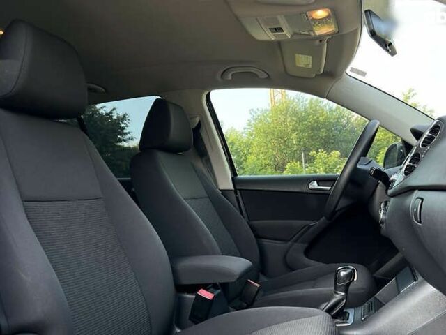 Фольксваген Тігуан, об'ємом двигуна 2 л та пробігом 166 тис. км за 11200 $, фото 8 на Automoto.ua