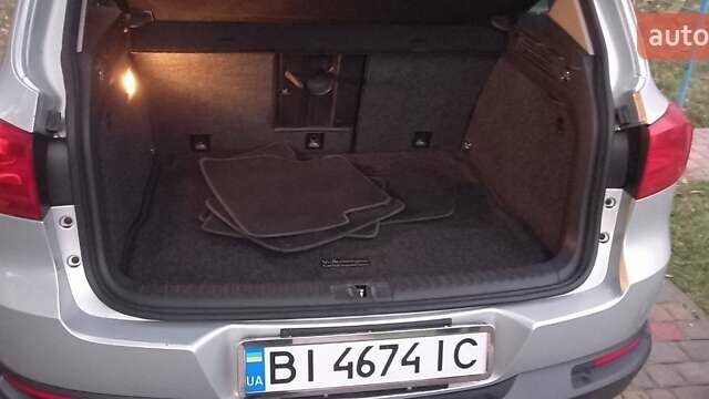 Фольксваген Тігуан, об'ємом двигуна 1.98 л та пробігом 190 тис. км за 10700 $, фото 9 на Automoto.ua