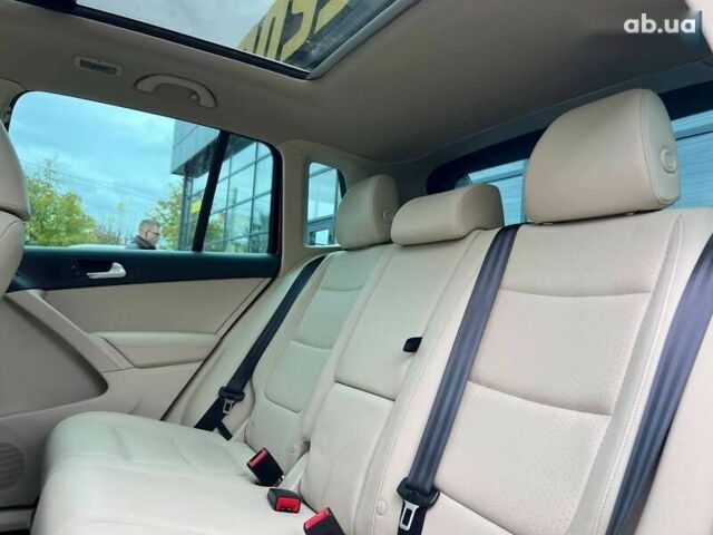 Фольксваген Тігуан, об'ємом двигуна 2 л та пробігом 175 тис. км за 13800 $, фото 16 на Automoto.ua