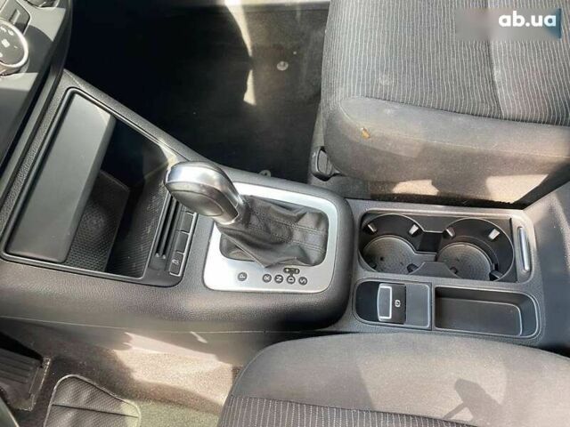 Фольксваген Тігуан, об'ємом двигуна 2 л та пробігом 201 тис. км за 10300 $, фото 13 на Automoto.ua