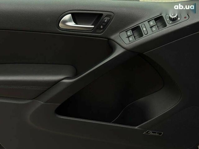 Фольксваген Тигуан, объемом двигателя 2 л и пробегом 116 тыс. км за 12800 $, фото 28 на Automoto.ua