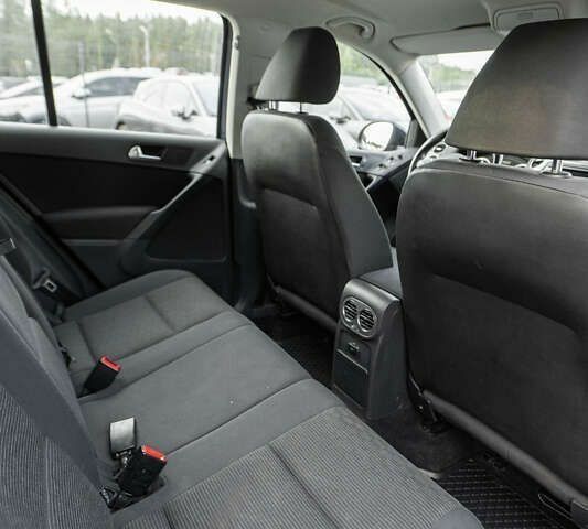 Фольксваген Тигуан, объемом двигателя 2 л и пробегом 117 тыс. км за 16400 $, фото 26 на Automoto.ua