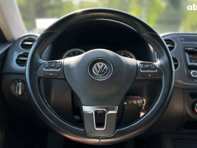 Фольксваген Тигуан, объемом двигателя 2 л и пробегом 194 тыс. км за 12800 $, фото 19 на Automoto.ua