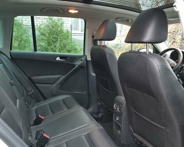 Фольксваген Тігуан, об'ємом двигуна 1.98 л та пробігом 190 тис. км за 10700 $, фото 6 на Automoto.ua