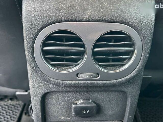 Фольксваген Тігуан, об'ємом двигуна 1.4 л та пробігом 270 тис. км за 13999 $, фото 20 на Automoto.ua