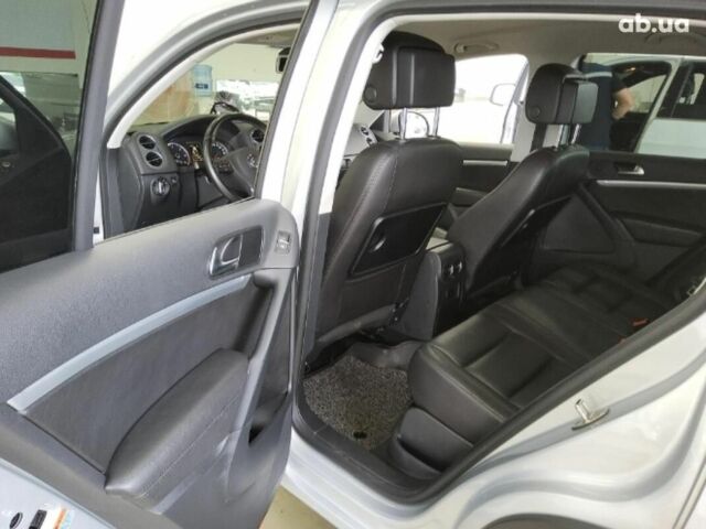 Фольксваген Тігуан, об'ємом двигуна 0 л та пробігом 214 тис. км за 17800 $, фото 11 на Automoto.ua