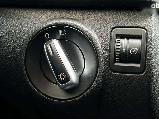 Фольксваген Тигуан, объемом двигателя 2 л и пробегом 124 тыс. км за 12700 $, фото 17 на Automoto.ua