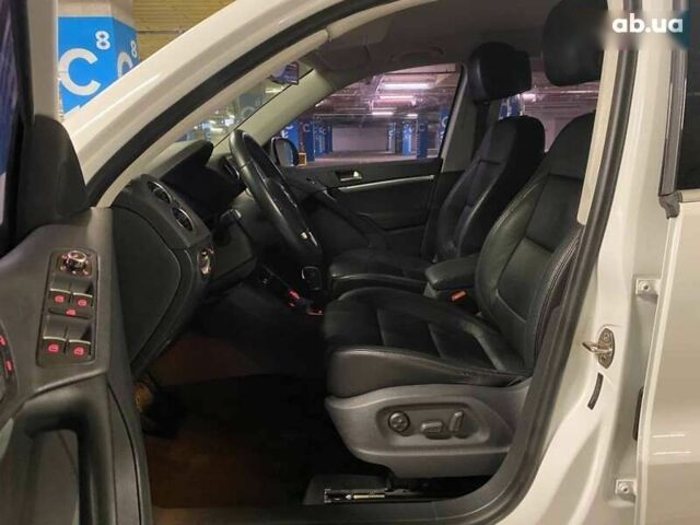 Фольксваген Тігуан, об'ємом двигуна 2 л та пробігом 193 тис. км за 16000 $, фото 14 на Automoto.ua