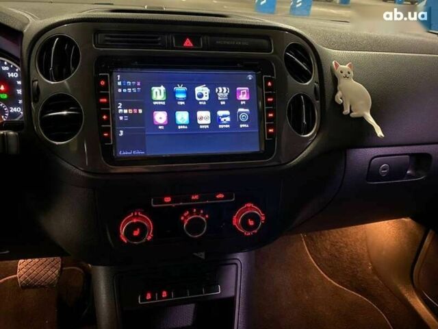 Фольксваген Тігуан, об'ємом двигуна 2 л та пробігом 193 тис. км за 16000 $, фото 22 на Automoto.ua
