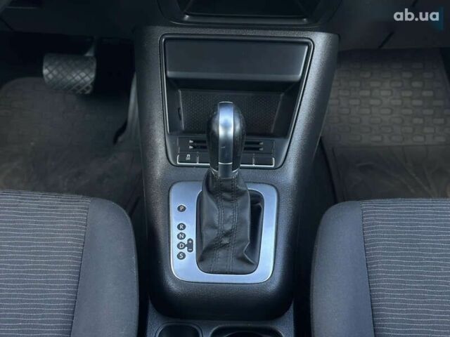 Фольксваген Тигуан, объемом двигателя 2 л и пробегом 263 тыс. км за 9500 $, фото 26 на Automoto.ua