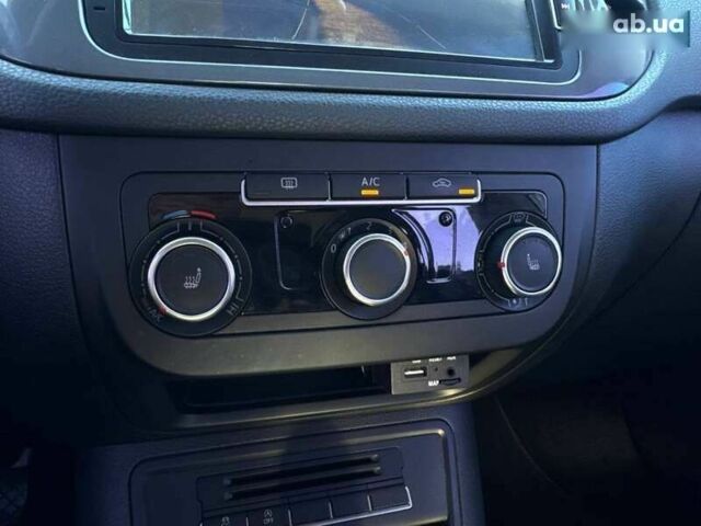 Фольксваген Тигуан, объемом двигателя 2 л и пробегом 204 тыс. км за 15700 $, фото 13 на Automoto.ua