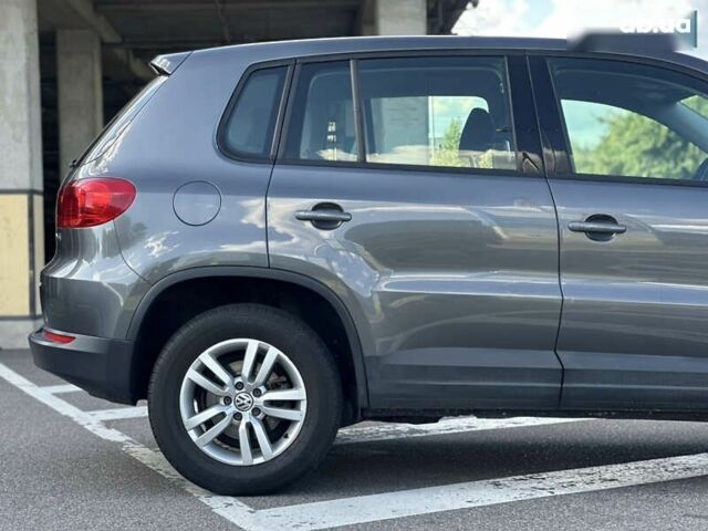 Фольксваген Тигуан, объемом двигателя 2 л и пробегом 263 тыс. км за 9500 $, фото 12 на Automoto.ua