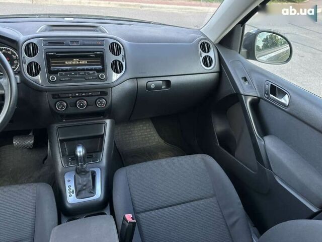 Фольксваген Тигуан, объемом двигателя 2 л и пробегом 263 тыс. км за 9500 $, фото 21 на Automoto.ua