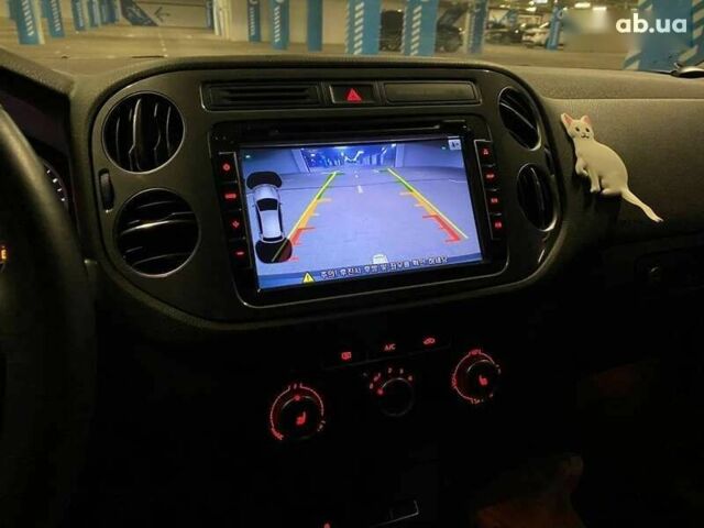 Фольксваген Тігуан, об'ємом двигуна 2 л та пробігом 193 тис. км за 16000 $, фото 5 на Automoto.ua