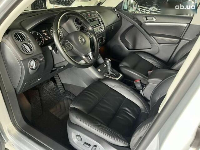 Фольксваген Тігуан, об'ємом двигуна 2 л та пробігом 214 тис. км за 15200 $, фото 15 на Automoto.ua