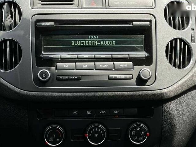 Фольксваген Тігуан, об'ємом двигуна 2 л та пробігом 260 тис. км за 13900 $, фото 12 на Automoto.ua