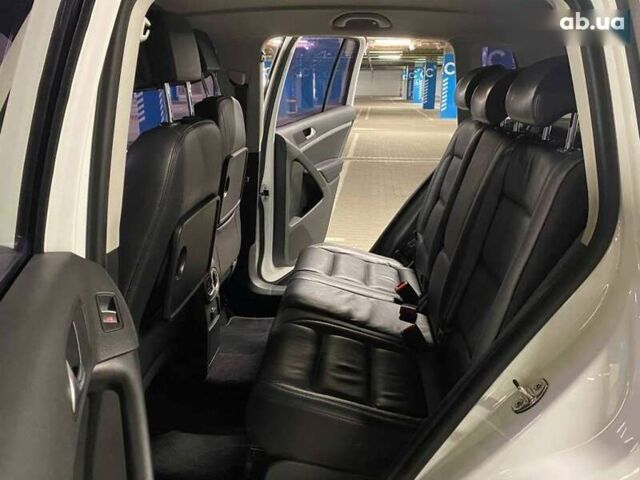 Фольксваген Тігуан, об'ємом двигуна 2 л та пробігом 193 тис. км за 16000 $, фото 13 на Automoto.ua