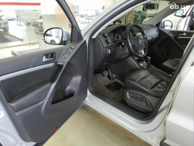 Фольксваген Тігуан, об'ємом двигуна 0 л та пробігом 214 тис. км за 17800 $, фото 12 на Automoto.ua