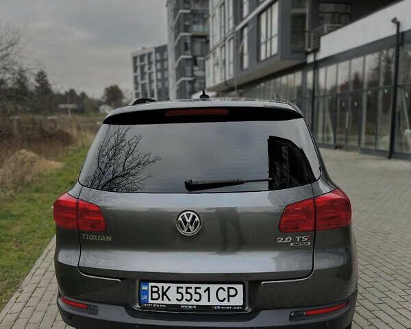 Фольксваген Тигуан, объемом двигателя 2 л и пробегом 168 тыс. км за 11500 $, фото 5 на Automoto.ua