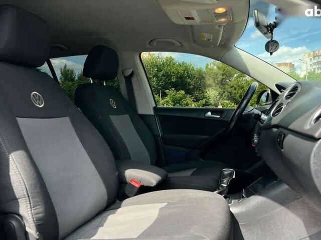 Фольксваген Тигуан, объемом двигателя 2 л и пробегом 124 тыс. км за 12700 $, фото 8 на Automoto.ua