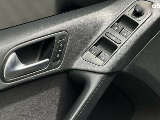 Фольксваген Тігуан, об'ємом двигуна 2 л та пробігом 260 тис. км за 13900 $, фото 3 на Automoto.ua